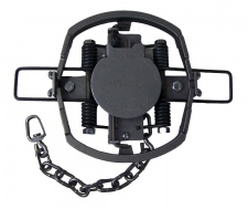 MB-650-C Coyote & Bobcat Coil Spring Trap (Offset Cast Jaws)